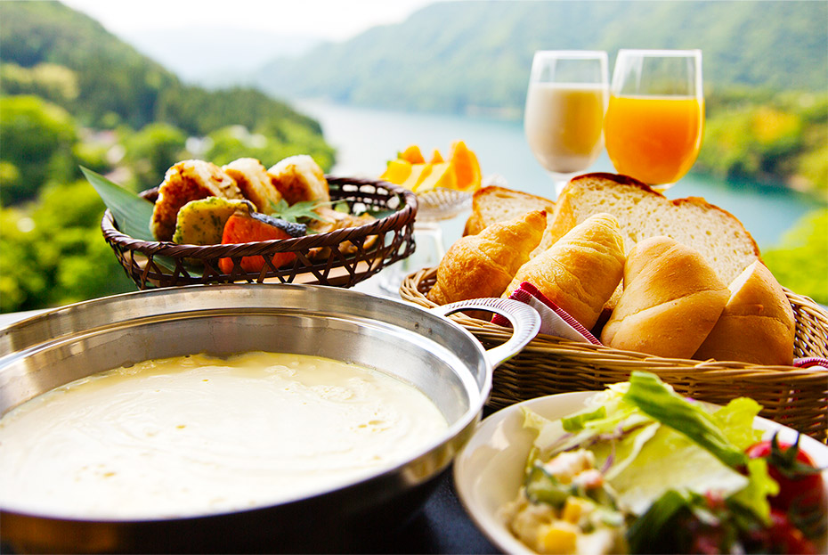 朝食バイキング