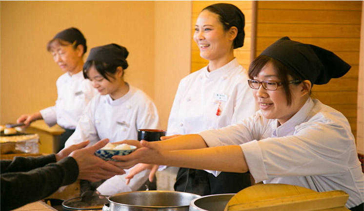 朝食バイキング