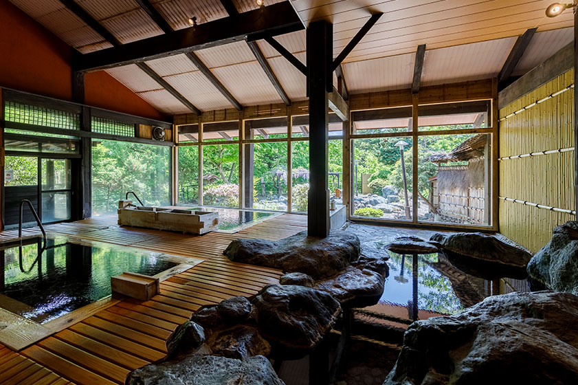 民話の湯　大浴場